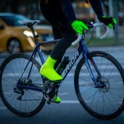 GripGrab Arctic Wasserdichter Deep Winter Hi-Vis Überschuhe - Yellow Hi-Vis -Gripgrab gripgrab arctic waterproof deep winter hi vis shoe cover yellow hi vis 3 1078210