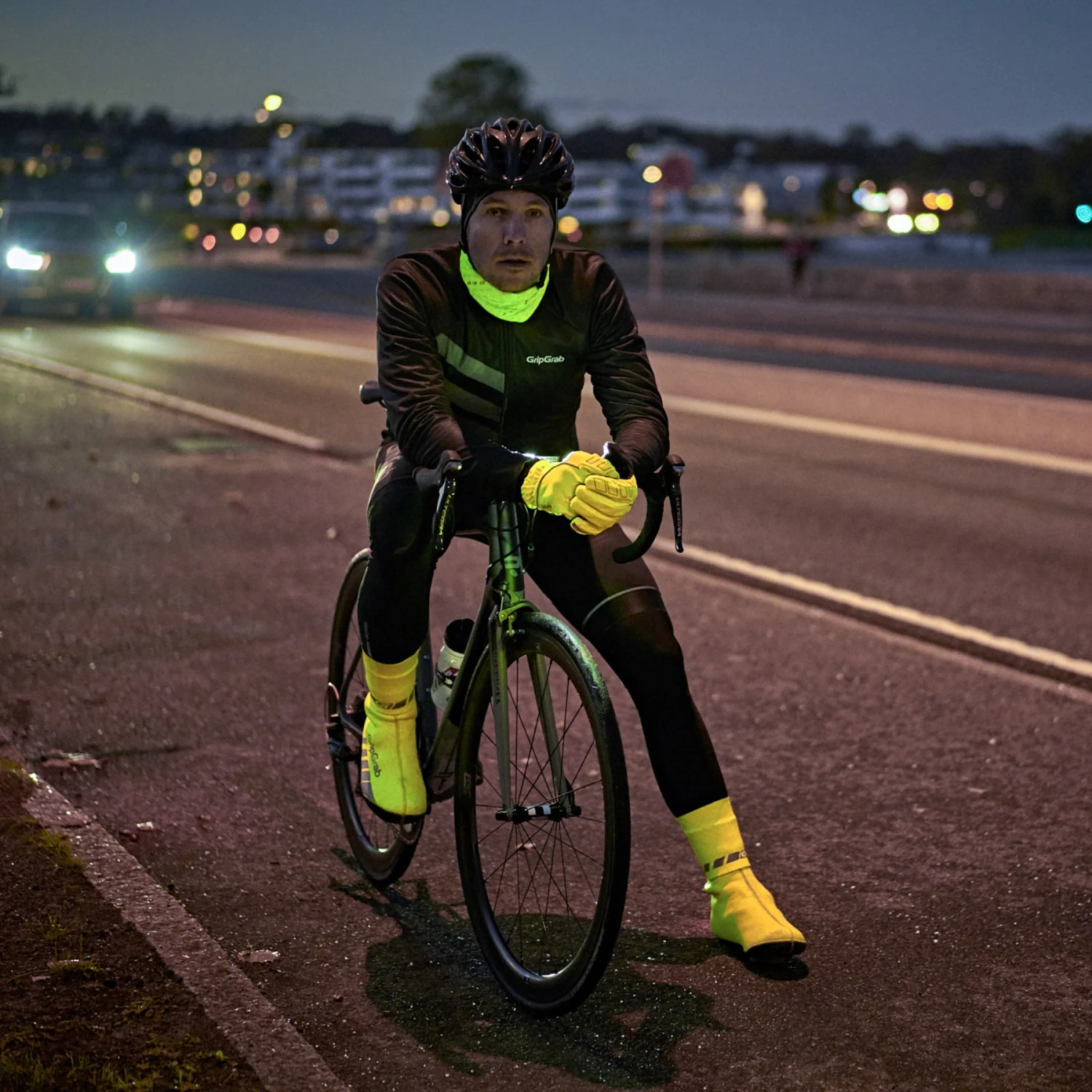 GripGrab CyclinGaiter Hi-Vis Regen Überschuhabdichtung - Yellow Hi-Vis 14 GripGrab CyclinGaiter Hi-Vis Regen Überschuhabdichtung - Yellow Hi-Vis – Bild 12