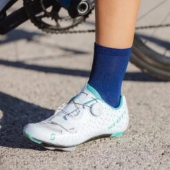 GripGrab Lightweight Airflow Short Socken - Navy Blue 31 GripGrab Lightweight Airflow Short Socken - Navy Blue -Gripgrab gripgrab lightweight airflow short socks navy blue 7 1183798