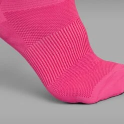 GripGrab Lightweight Airflow Short Socken - Pink Hi-Vis -Gripgrab gripgrab lightweight airflow short socks pink hi vis 12 1183738
