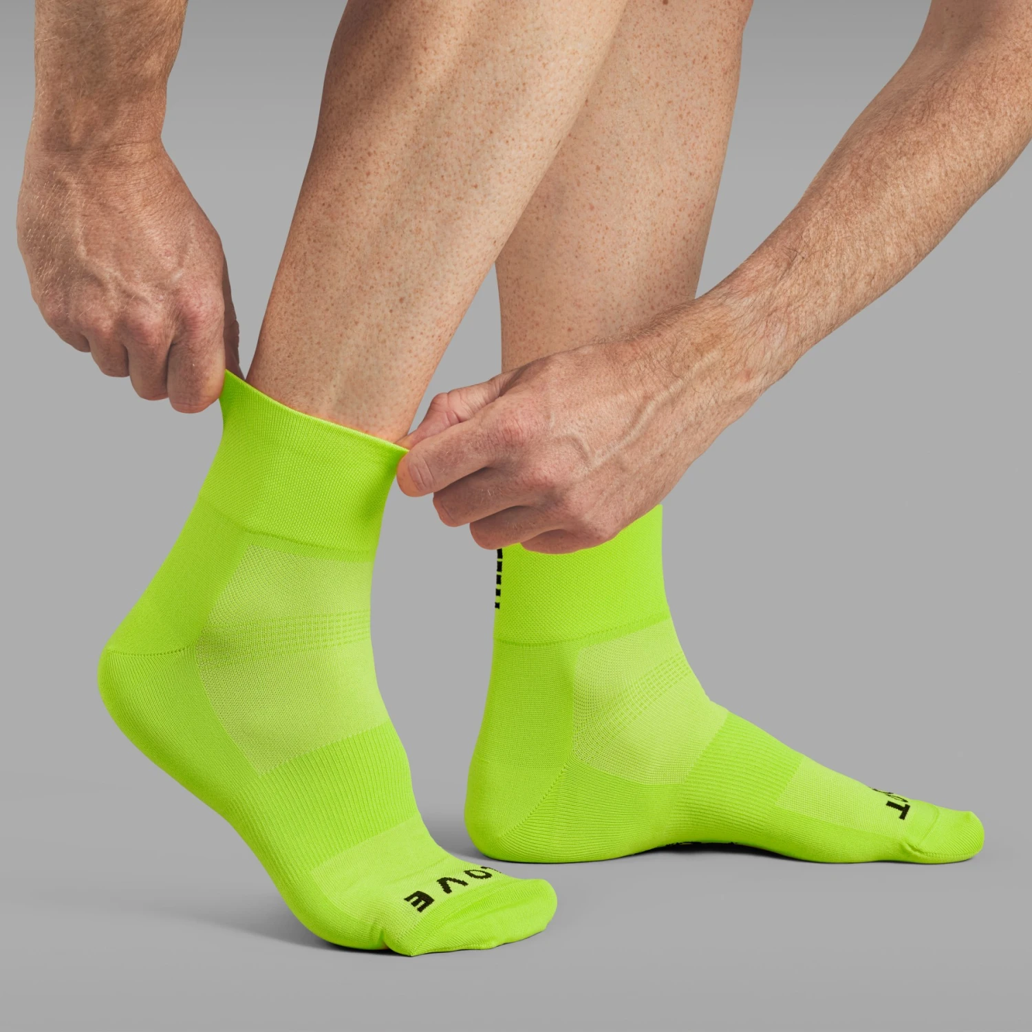 GripGrab Lightweight SL Short Socken - Yellow Hi-Vis 7 GripGrab Lightweight SL Short Socken - Yellow Hi-Vis – Bild 5