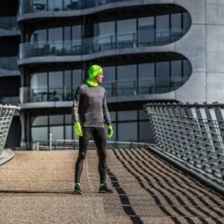 GripGrab Leichte Thermo Hi-Vis Unterhelm Mütze - Yellow Hi-Vis -Gripgrab gripgrab lightweight thermal hi vis skull cap yellow hi vis 6 1078809