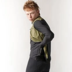 GripGrab WindBuster Winddichte Leichte Weste - Olive Green -Gripgrab gripgrab windbuster windproof lightweight vest olive green 18 1559389