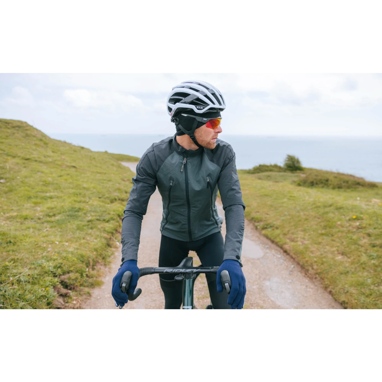 GripGrab Winddichte Leichte Thermal Unterhelm Mütze - Black 18 GripGrab Winddichte Leichte Thermal Unterhelm Mütze - Black – Bild 16